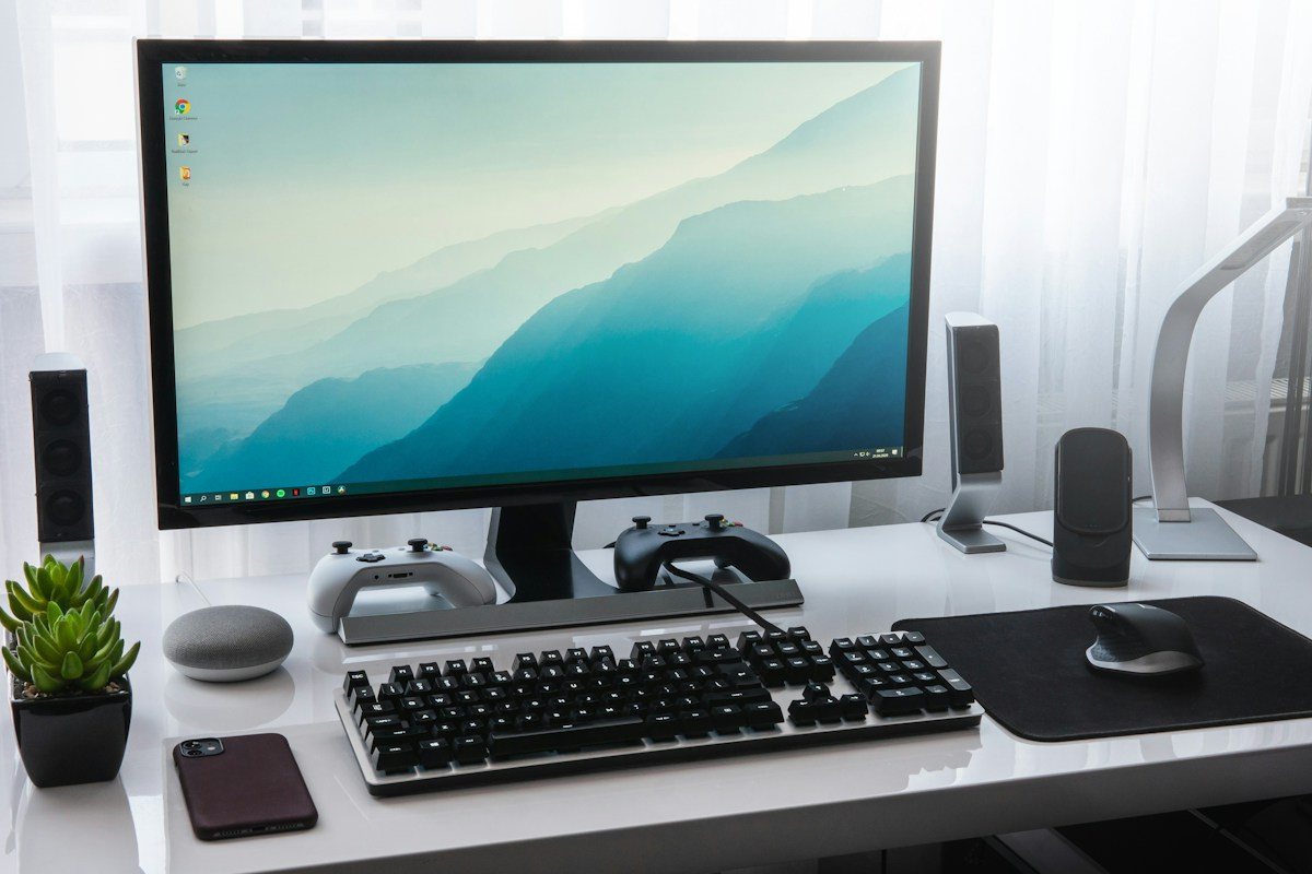 Desktop computer workstation for business use