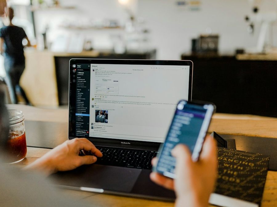Managing Facebook business presence on mobile